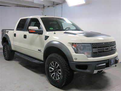 New 4x4 crewcab luxury package navigation leather sunroof call 888 843 0291