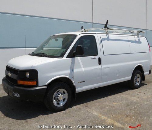 2005 chevrolet 2500 express utility work van 4.8l vortec v8 roof rack a/c