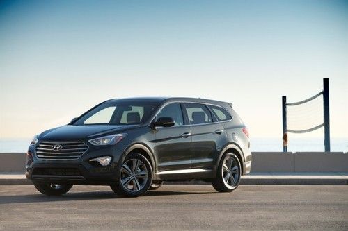 Hyundai santa fe 2013 brand new