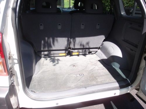 2003 Toyota RAV4 Base Sport Utility 4-Door 2.0L, US $10,000.00, image 5