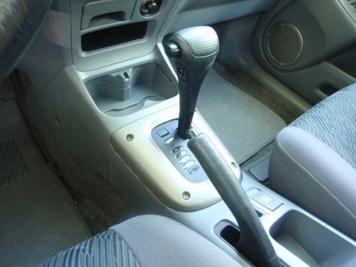 2003 Toyota RAV4 Base Sport Utility 4-Door 2.0L, US $10,000.00, image 12