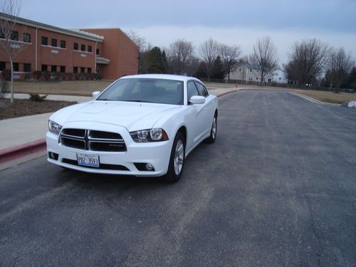 2011 dodge charger hemi loaded