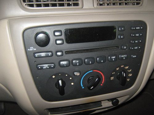 2003 Ford Taurus SE Comfort Sedan, image 4
