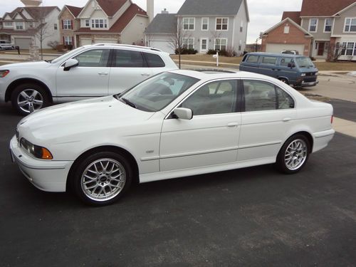 2003 bmw 540i sedan 4-door 4.4l