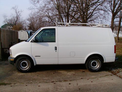 2000 chevrolet astro base standard cargo van 3-door 4.3l