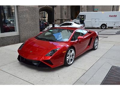 2013 lp560 e-gear rosso effesto glass bonnet contact chris @ 630-624-3600