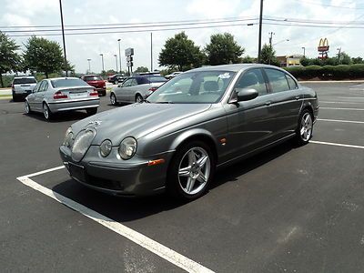 2003 jag s-type r v8 low miles! very rare! beautiful inside and out!