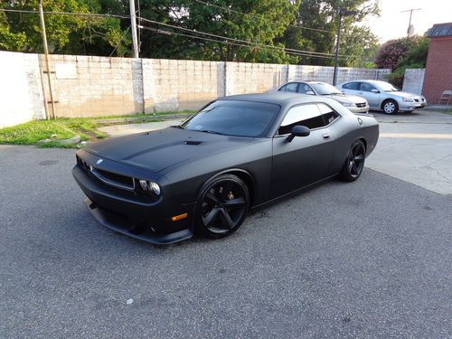 2010 dodge challenger r/t 25k miles! no reserve 5.7l hemi 6 speed manual black