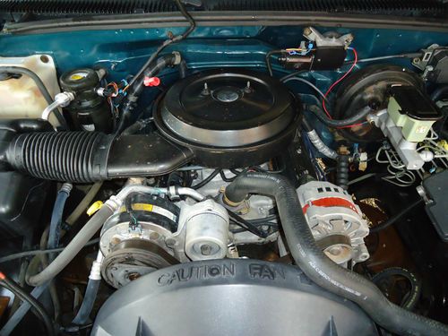 1995 Chevy Silverado C-1500 Pickup Truck, image 10