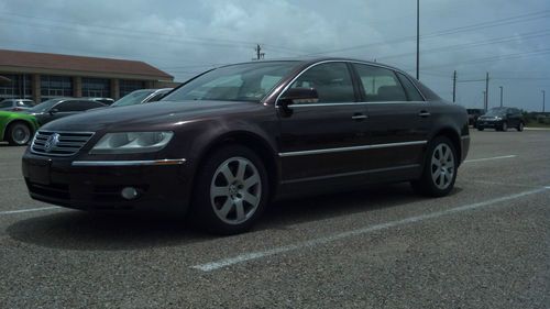 2004 volkswagen phaeton v8 sedan 4-door 4.2l