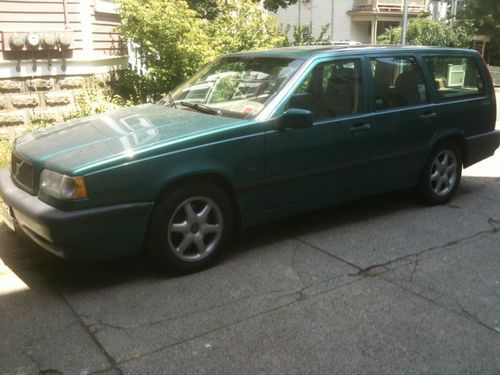1995 volvo 850 glt wagon 4-door 2.4l