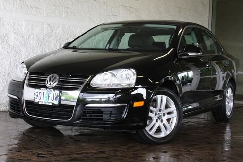 We finance!!! 2009 volkswagen jetta tdi sedan 4-door 2.0l