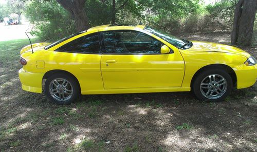 2005 chevrolet cavalier ls sport coupe 2-door 2.2l