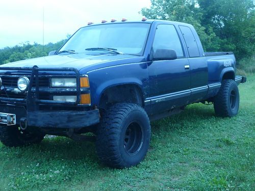 1995 chevrolet k1500 base extended cab pickup 2-door 5.7l