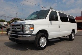 Very nice 2008 model ford xlt package 12 passenger van!