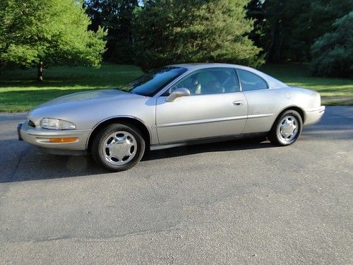 1998 buick riviera base coupe 2-door 3.8l