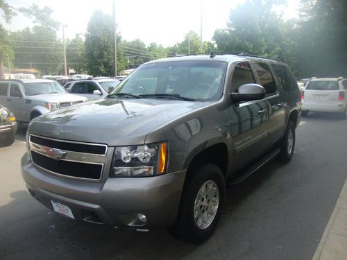 2007 chevrolet suburban 1500 lt sport utility 4-door 5.3l