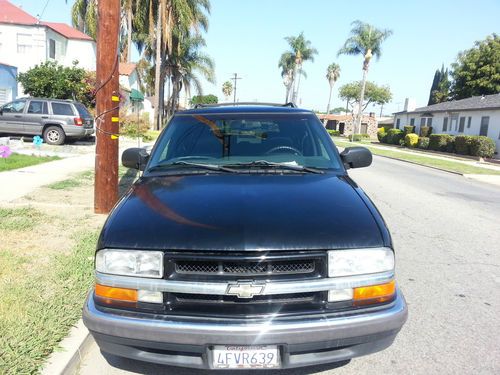 1999 chevrolet blazer lt suv 4-door 4.3l