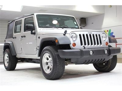 Sport convertible 3.8l cd 4x4 tow hooks power steering 4-wheel disc brakes a/c