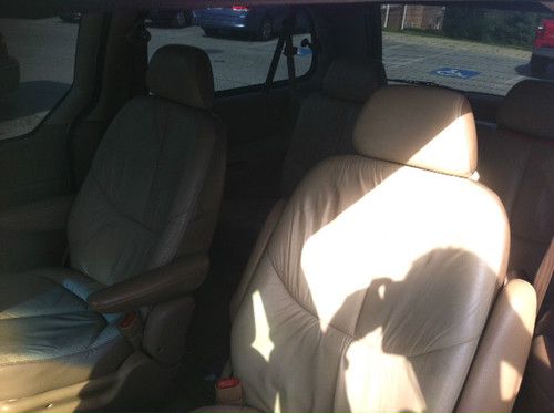Chrysler town &amp; country lxi van 1996