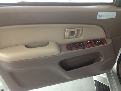 Just Traded!! Limited 4Runner V6 4x4 Must sell, image 11