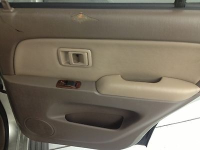 Just Traded!! Limited 4Runner V6 4x4 Must sell, image 17