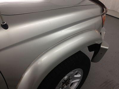 Just Traded!! Limited 4Runner V6 4x4 Must sell, image 32