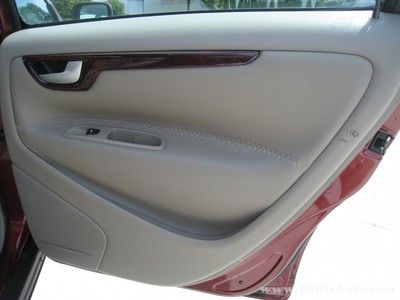 NO RESERVE! 1-OWNER! CLEAN CARFAX! INSPECTED! LEATHER! SUNROOF! SKID PLATES! 4WD, image 32