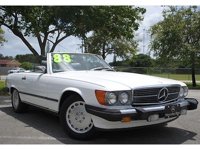 1988 mercedes 560sl, 5.6l v8, convertible, two tops, just 1 owner, no reserve.