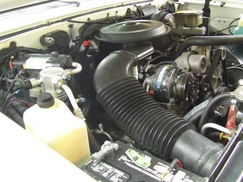 1990 Chevrolet Blazer Silverado Sport Utility 2-Door 5.7L, image 14