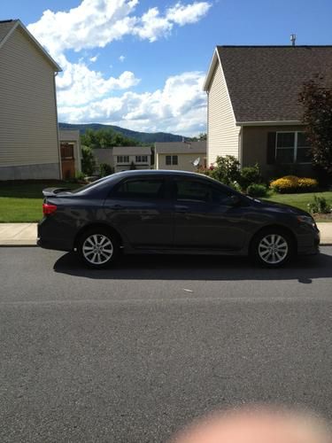 2009 toyota corolla s sedan 4-door 1.8l