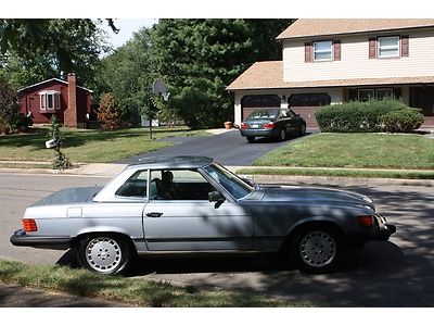 Mercedes-BenzSL380 Convertible/Hard top Classic Historical CarWe ship world wide, image 17
