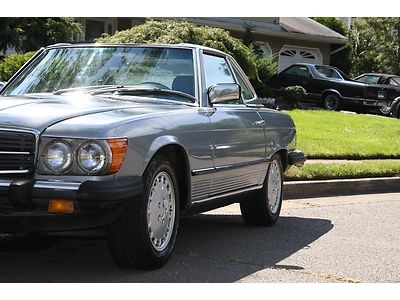 Mercedes-BenzSL380 Convertible/Hard top Classic Historical CarWe ship world wide, image 67