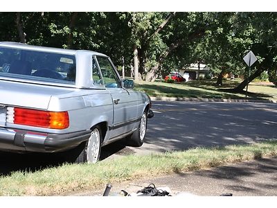 Mercedes-BenzSL380 Convertible/Hard top Classic Historical CarWe ship world wide, image 71