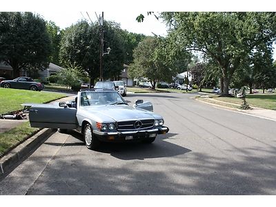 Mercedes-BenzSL380 Convertible/Hard top Classic Historical CarWe ship world wide, image 89