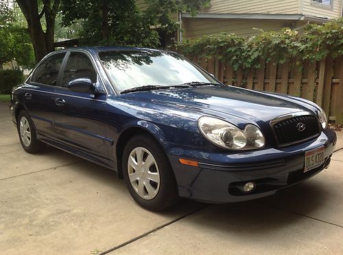 2003 hyundai sonata sedan 4-door 2.4l, original owner, manual 5-speed, 72k miles