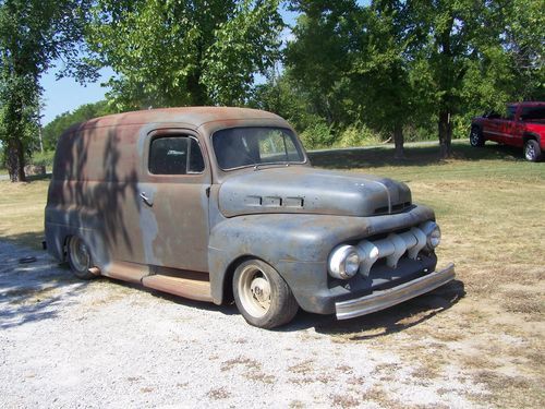 1951 ford panel van 350 auto ps pb runs good no title bill of sale