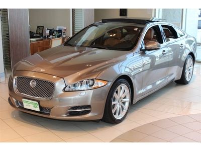 Massage seats luxury portfolio panoramic navigation bluetooth streaming low mile
