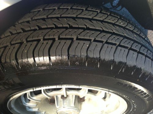 1983 Mercedes Benz 300 TD Estate Wagon -- Low Reserve!  Manual!!!! And Low Miles, image 11