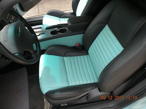2002 Ford Thunderbird, Turquoise, w/matching interior, 2,500 orig miles. Mint!, image 10
