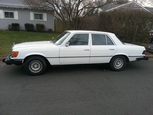 1979 mercedes-benz 300sd base sedan 4-door 3.0l