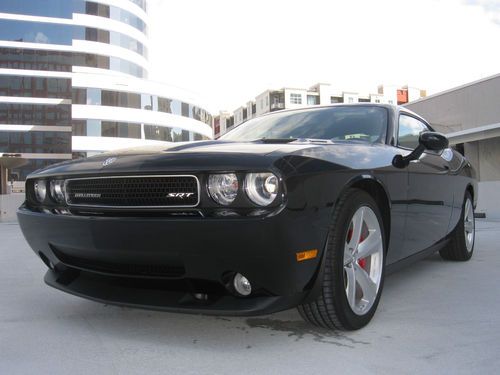 2009 challenger srt 8 only 1,210 miles