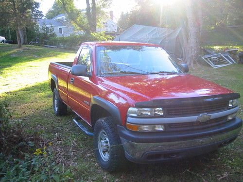 2000 Chevrolet Silverado 2500 4x4 Regular cab, image 2