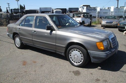 1986 mercedes benz 300e low miles sedan automatic 6 cylinder no reserve