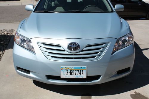 2007 Toyota Camry LE Sedan 4-Door 2.4L, image 2