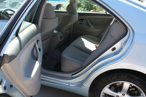 2007 Toyota Camry LE Sedan 4-Door 2.4L, image 7