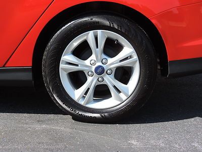 Ford Focus 2013 low miles-MOONROOF-2.0L-gas saver-SYNC-automatic-bluetooth, US $15,900.00, image 4