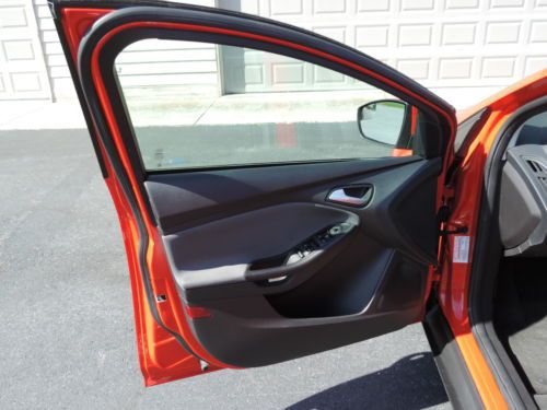 Ford Focus 2013 low miles-MOONROOF-2.0L-gas saver-SYNC-automatic-bluetooth, US $15,900.00, image 11