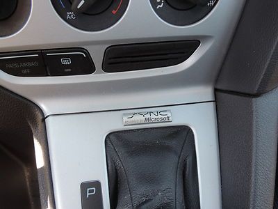 Ford Focus 2013 low miles-MOONROOF-2.0L-gas saver-SYNC-automatic-bluetooth, US $15,900.00, image 41