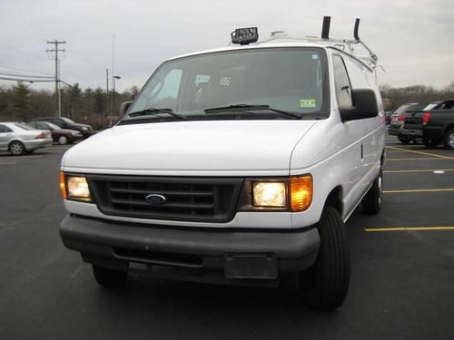 2005 ford e250 1ownr 70k 5.4l v8 a/c auto cargovan clean title/carcheck runs100%